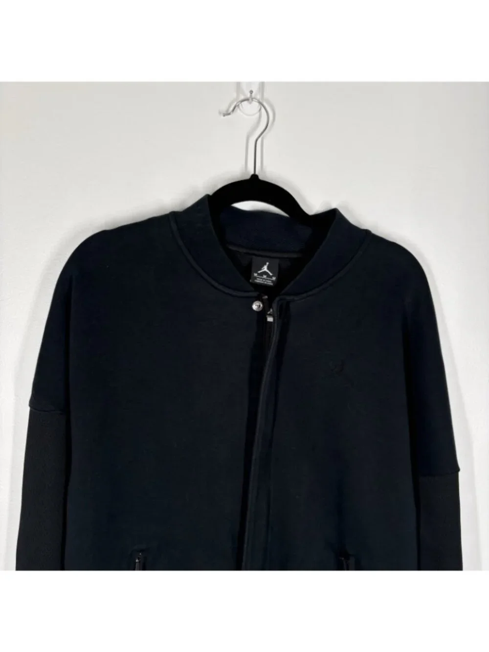 Nike Air Jordan Men Size M Black Full Zip Snap Bomber Varsity Jacket 706735-011